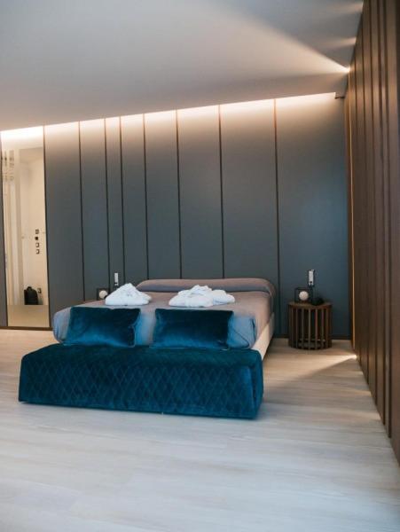 Carlton Hotel 4*